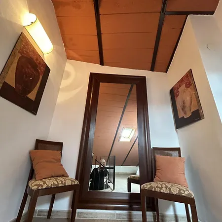 Apartment At Alcantara